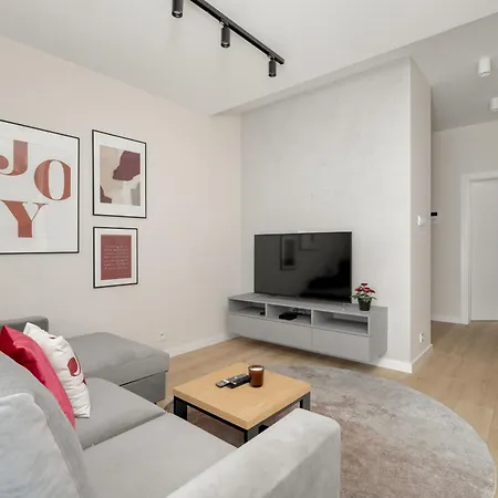 Apartament W Zielonej Okolicy Poznania Z Parkingiem By Noclegi Renters Екстер'єр фото