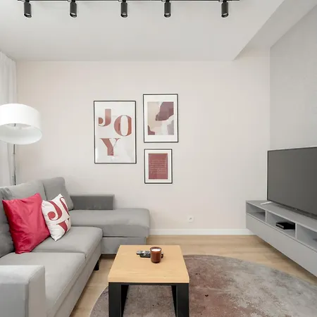 Apartament W Zielonej Okolicy Poznania Z Parkingiem By Noclegi Renters Екстер'єр фото